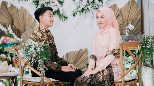 Agung & Retno